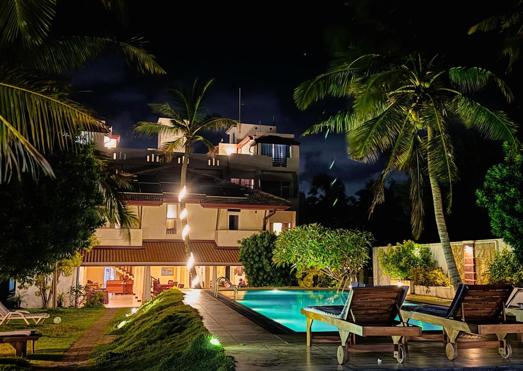 Ziegler Cottage Negombo Bagian luar foto