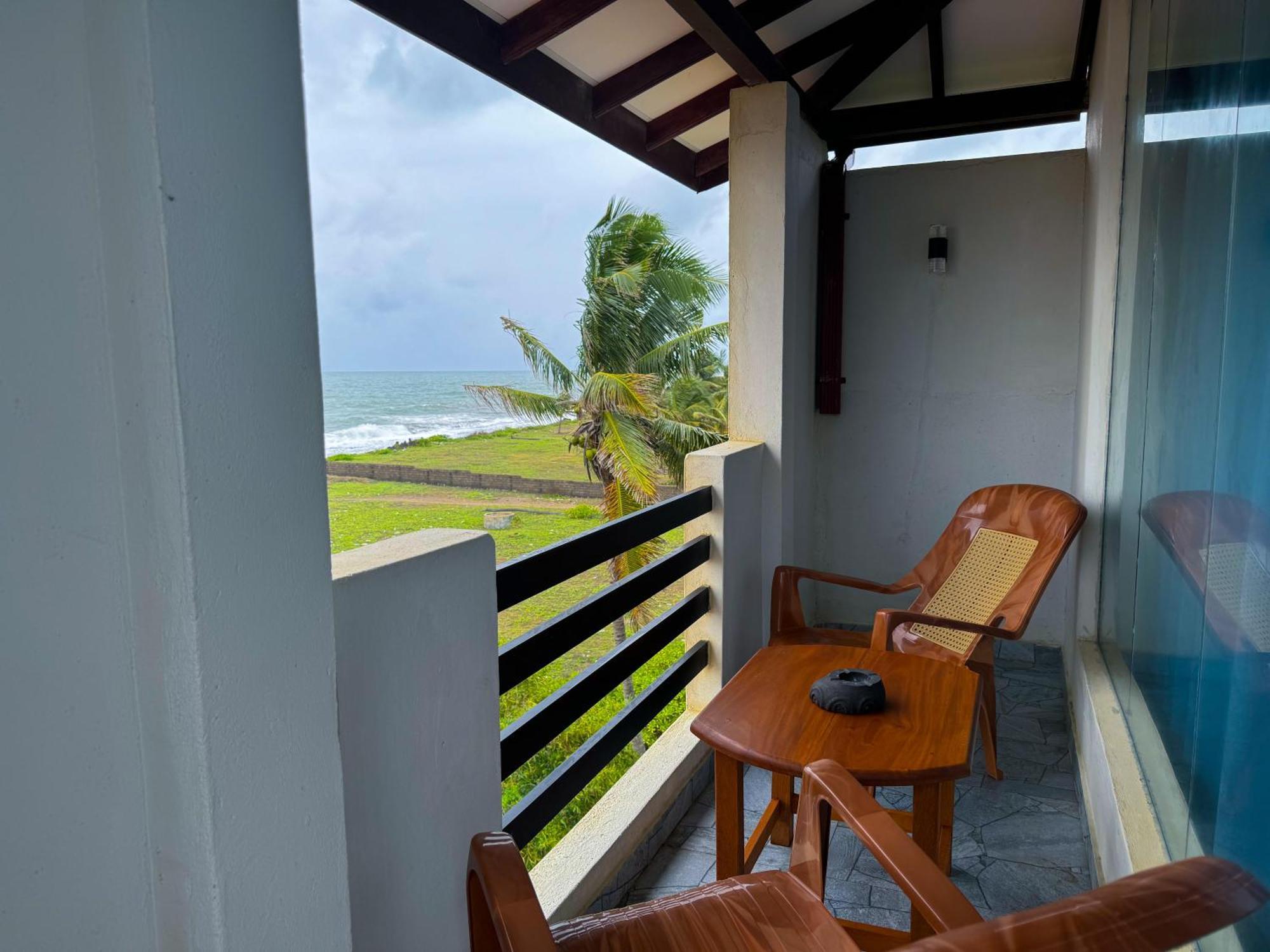 Ziegler Cottage Negombo Bagian luar foto